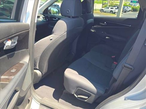 Used 2018 Kia Sorento L FWD image 10