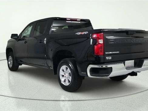 Used 2026 Chevrolet Silverado 1500 LT AWD/4WD image 3