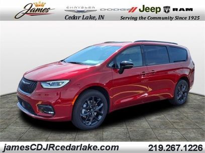 New 2026 Chrysler Pacifica Limited