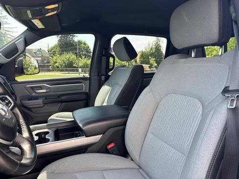 Used 2022 RAM 1500 Big Horn AWD/4WD image 16