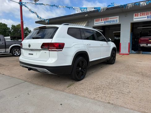 Used 2019 Volkswagen Atlas SE FWD image 6