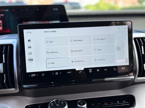 New 2027 Ford Expedition Active AWD/4WD image 27