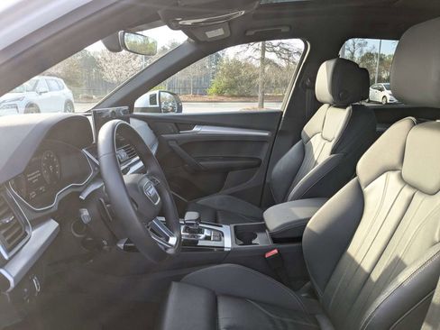 Used 2025 Audi Q5 2.0T Premium AWD/4WD image 17
