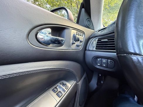 Used 2007 Jaguar XKR R RWD image 21