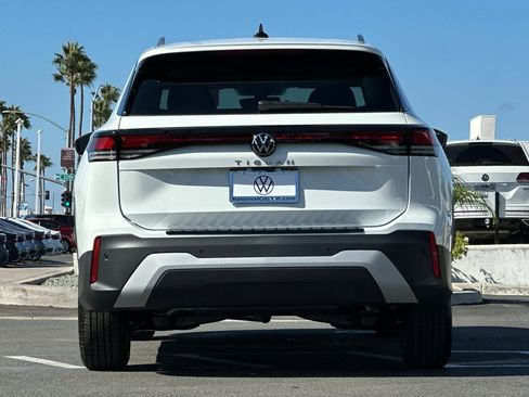 New 2025 Volkswagen Tiguan S image 6