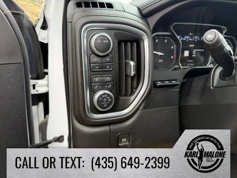 Used 2021 GMC Sierra 2500 AT4 w/ AT4 Premium Plus Package AWD/4WD image 19