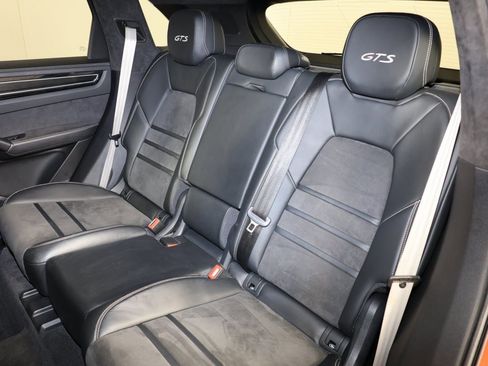 Used 2021 Porsche Cayenne GTS image 11
