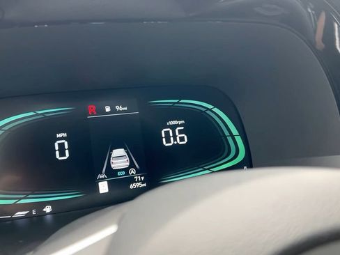 Used 2025 Hyundai Palisade SE image 24