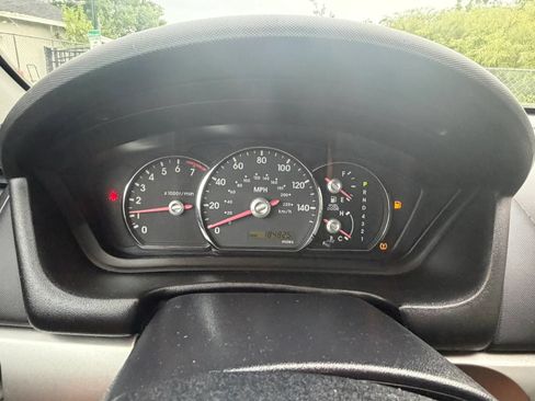 Used 2007 Mitsubishi Galant ES FWD image 13