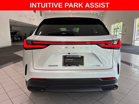 Certified 2024 Lexus NX 250 FWD image 6