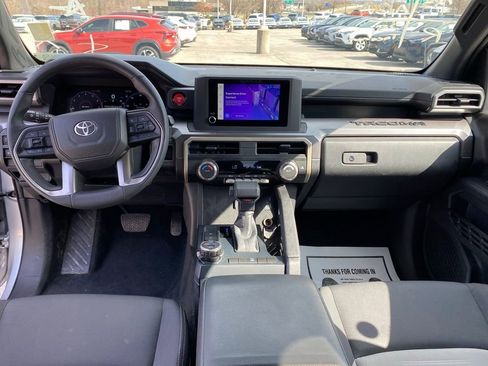 Used 2025 Toyota Tacoma TRD Off-Road AWD/4WD image 26