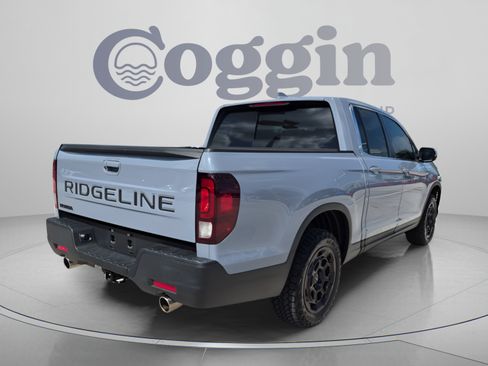 Certified 2025 Honda Ridgeline RTL+ image 6