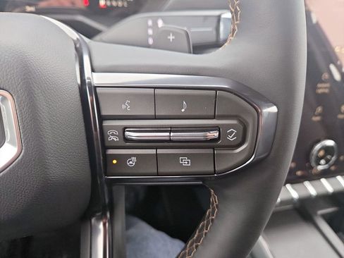 New 2026 GMC Acadia AT4 image 16