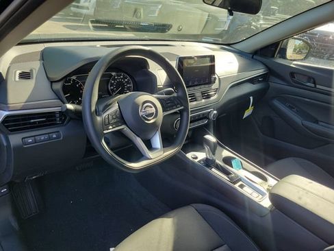 New 2026 Nissan Altima 2.5 SV AWD/4WD image 13