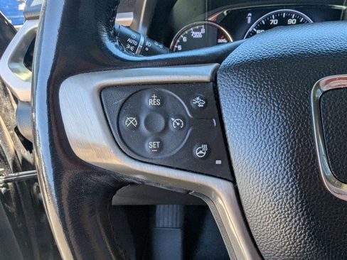 Used 2019 GMC Acadia Denali AWD/4WD image 14