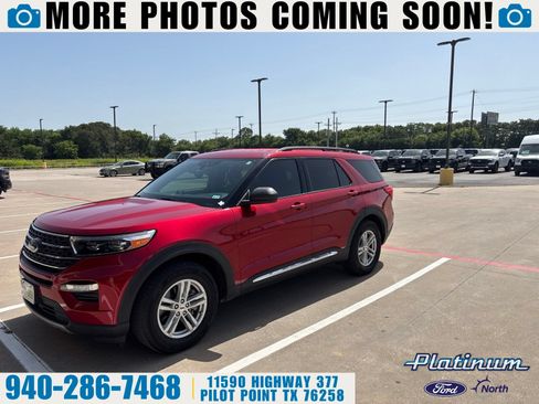 Used 2024 Ford Explorer XLT w/ Equipment Group 202A RWD image 1