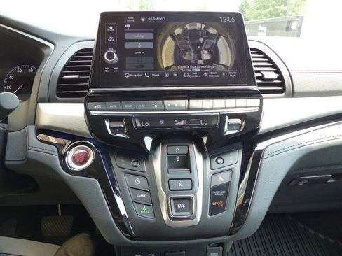 Used 2025 Honda Odyssey Touring image 56