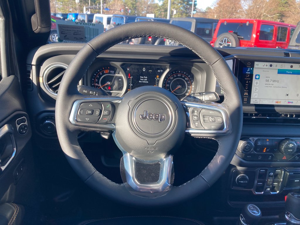 New 2026 Jeep Wrangler Unlimited Sahara AWD/4WD image 15