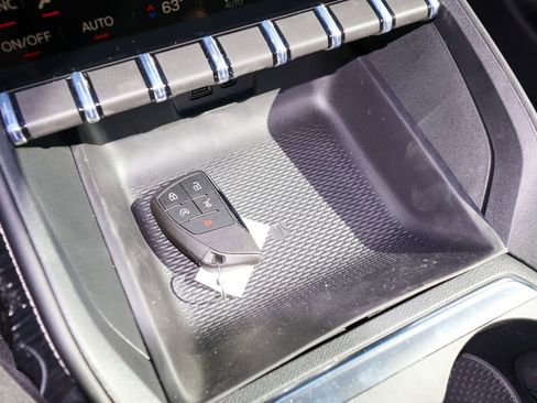 New 2026 GMC Terrain Denali w/ LPO, Floor Liner Package image 28