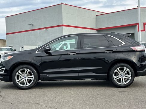 Used 2018 Ford Edge Titanium image 9