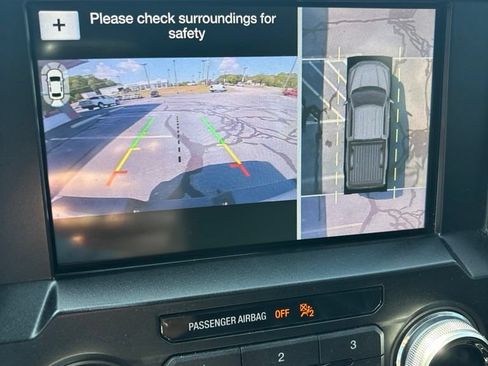 Used 2019 Ford F150 Lariat w/ Equipment Group 502A Luxury AWD/4WD image 29