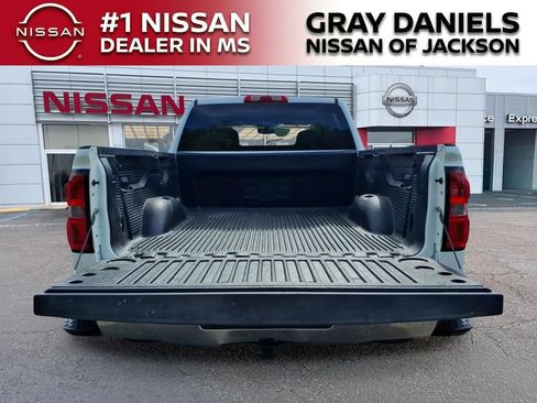 Used 2014 GMC Sierra 1500 SLT w/ SLT Crew Cab Value Package RWD image 8