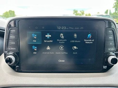 Used 2020 Hyundai Santa Fe Limited FWD image 25
