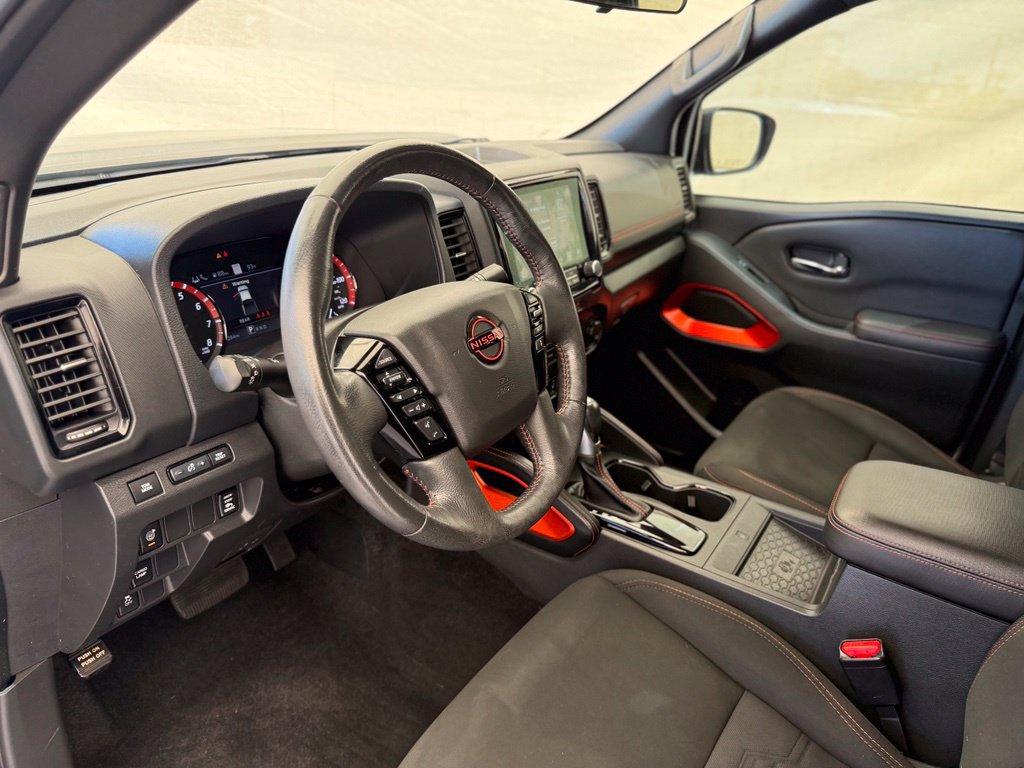 Used 2023 Nissan Frontier Pro-X w/ Pro Convenience Package RWD image 30