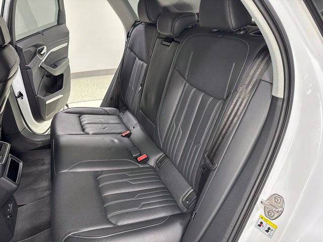 Used 2024 Audi Q8 e-tron Prestige w/ Prestige Package AWD/4WD image 25
