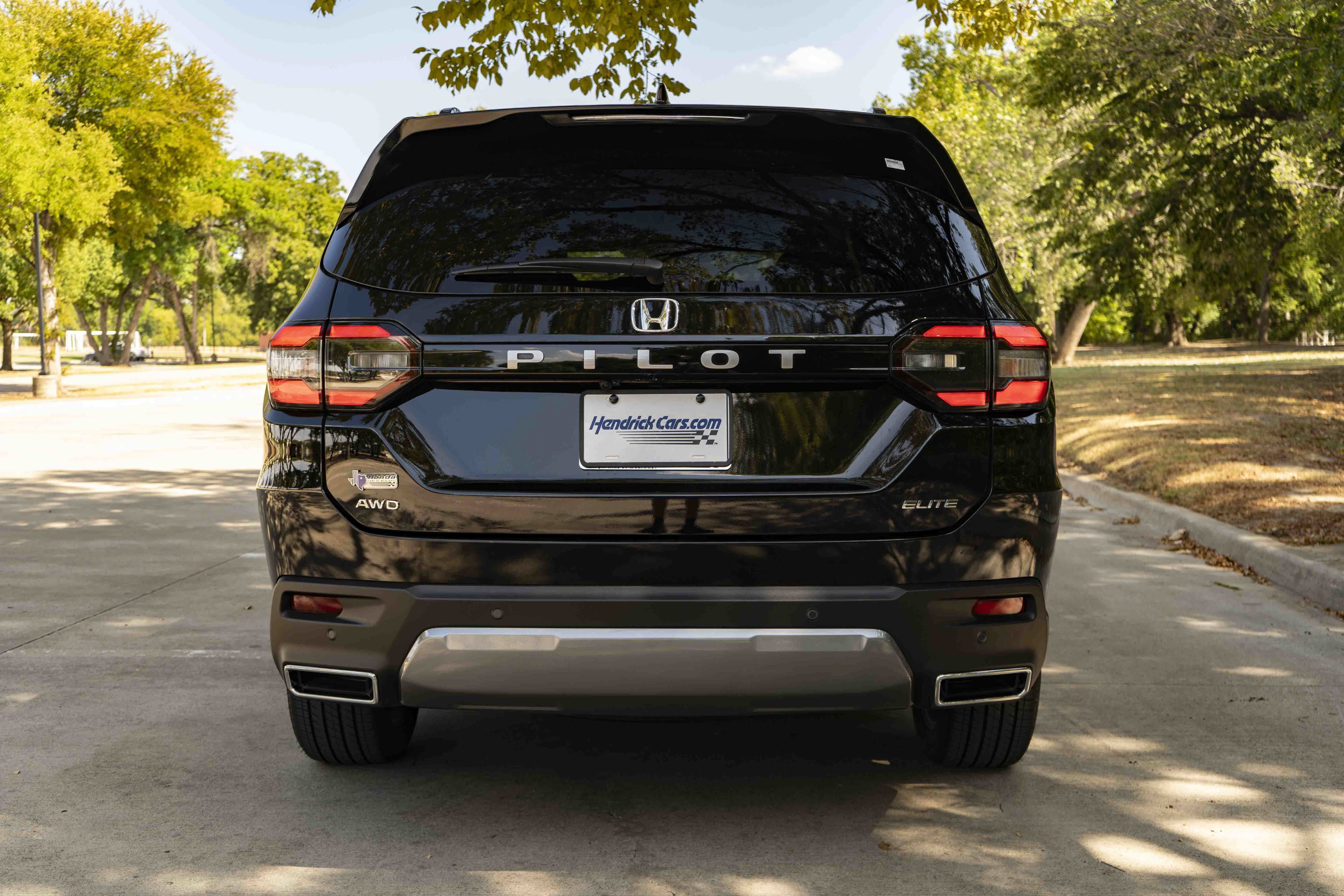 Used 2026 Honda Pilot Elite image 8