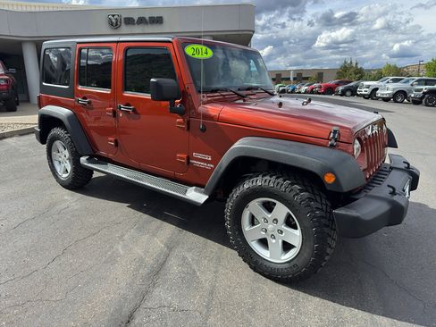 Used 2014 Jeep Wrangler Unlimited Sport w/ Quick Order Package 24S AWD/4WD image 1