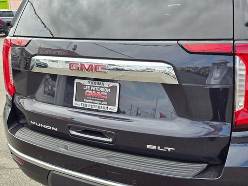 Used 2024 GMC Yukon SLT w/ SLT Luxury Package AWD/4WD image 14