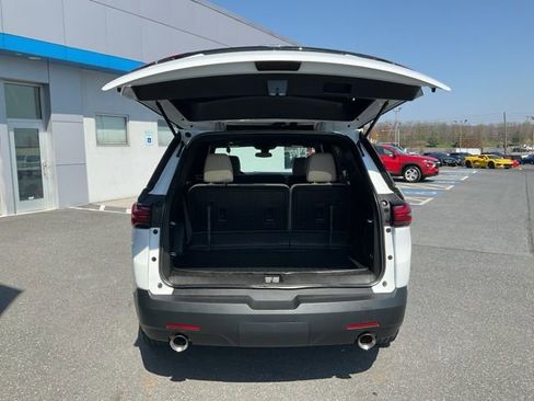 Used 2022 Chevrolet Traverse LS w/ LPO, Floor Liner Package image 19