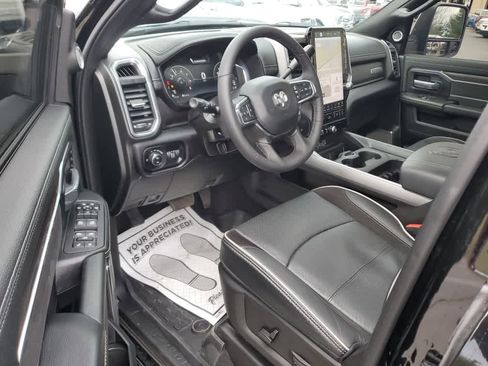 Used 2025 RAM 2500 Laramie image 12
