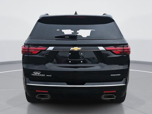 Used 2023 Chevrolet Traverse Premier AWD/4WD image 5