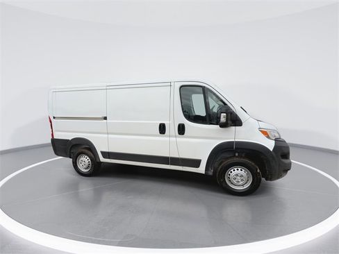 New 2026 RAM ProMaster 2500 w/ Convenience Group image 2