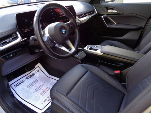 Used 2024 BMW X1 xDrive28i AWD/4WD image 10