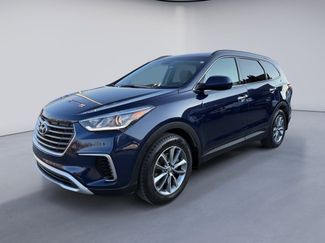 Used 2018 Hyundai Santa Fe SE video 1