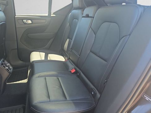 Used 2023 Volvo XC40 B5 Ultimate w/ Climate Package AWD/4WD image 15