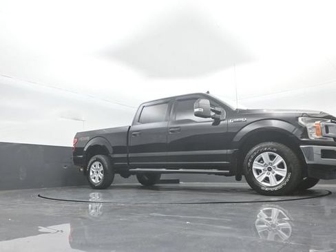 Certified 2020 Ford F150 XLT w/ Heavy-Duty Payload Package AWD/4WD image 35