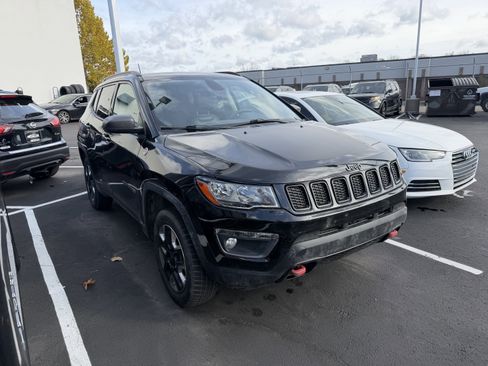 Used 2018 Jeep Compass Trailhawk w/ Safety & Security Group image 5
