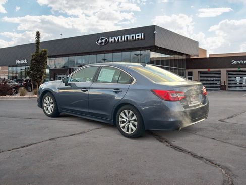 Used 2016 Subaru Legacy 2.5i Premium image 3