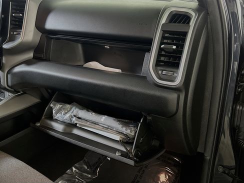 Used 2019 RAM 1500 Big Horn image 34