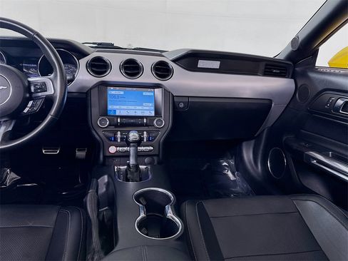 Used 2017 Ford Mustang GT Premium image 27