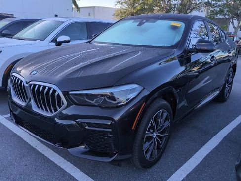 Used 2023 BMW X6 xDrive40i w/ M Sport Package AWD/4WD image 5