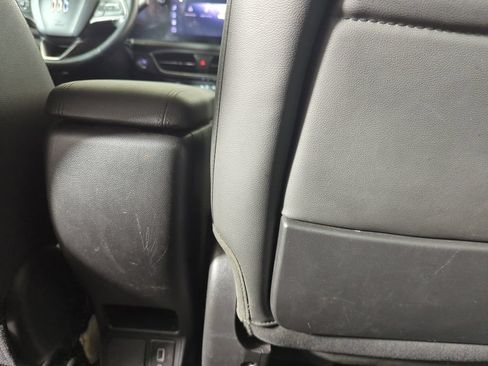 Used 2024 Buick Encore GX Preferred w/ Comfort Package FWD image 30