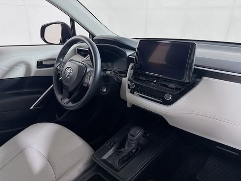Used 2026 Toyota Corolla Cross L AWD/4WD image 26