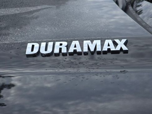 Used 2023 Chevrolet Silverado 1500 LTZ w/ LTZ Premium Package image 9