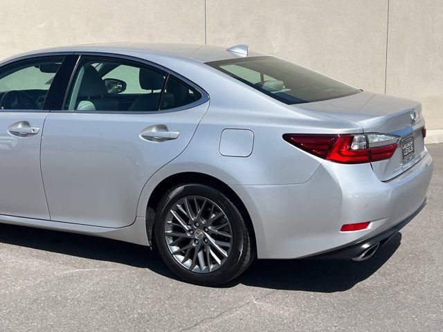 Used 2018 Lexus ES 350 w/ Premier Package FWD image 7
