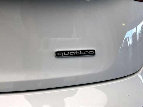 Used 2024 Audi Q5 2.0T Premium Plus AWD/4WD image 10